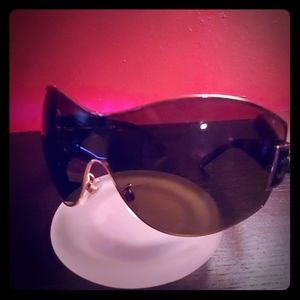 CHANEL Shield Sunglasses